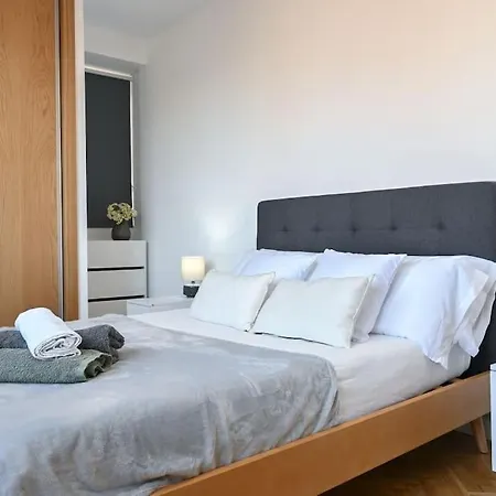 For You Rentals Apartamento Temporal Centrico De Dos Dormitorios Sil2 Madrid Extérieur photo